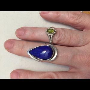 Beautiful vintage Lapis and peridot 925 sterling silver rings!
